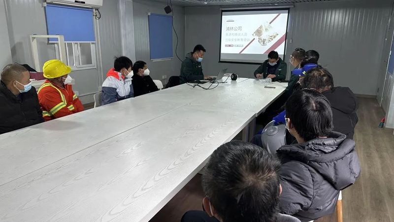 对于报班费用，我们不能仅仅看数字，更要关注性价比。以下是一些衡量性价比的要点：